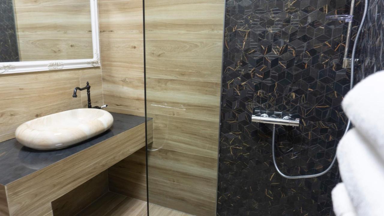 M Rooms Bucareste Exterior foto