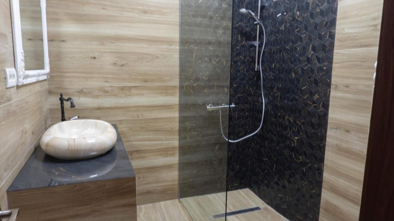 M Rooms Bucareste Exterior foto